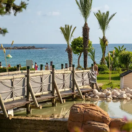 Aqi Pegasos 酒店 阿萨拉尔